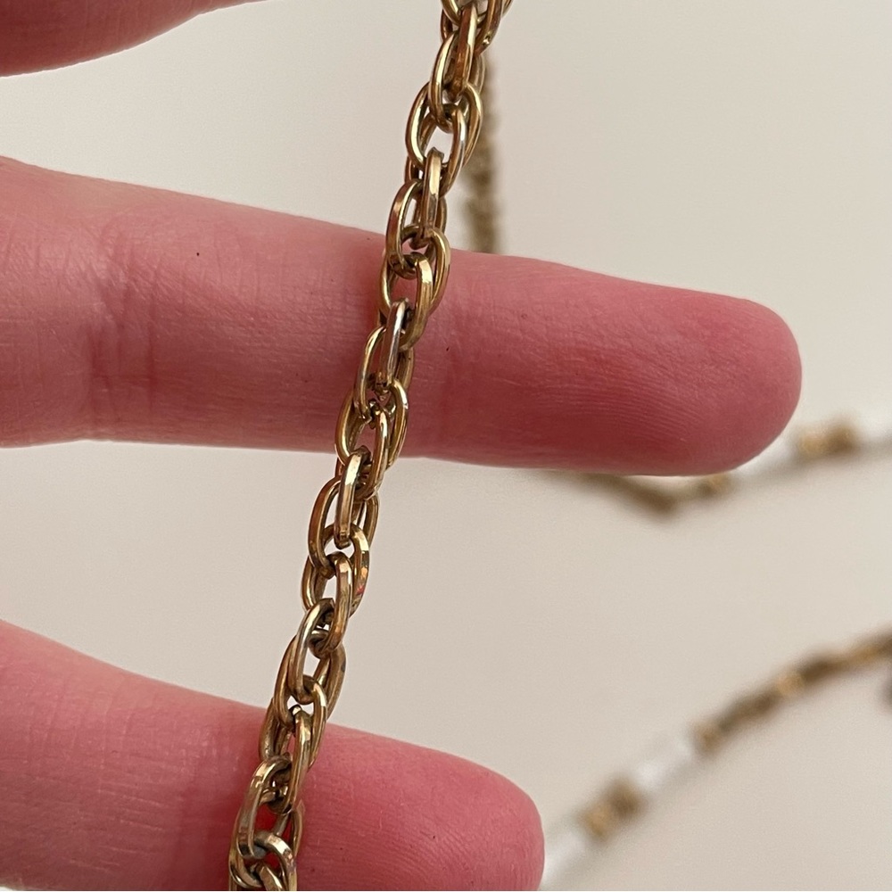Vintage 70โs SARAH COVENTRY Gold Tone White Enamel Boho Abstract Preppy Necklace - Picture 8 of 11